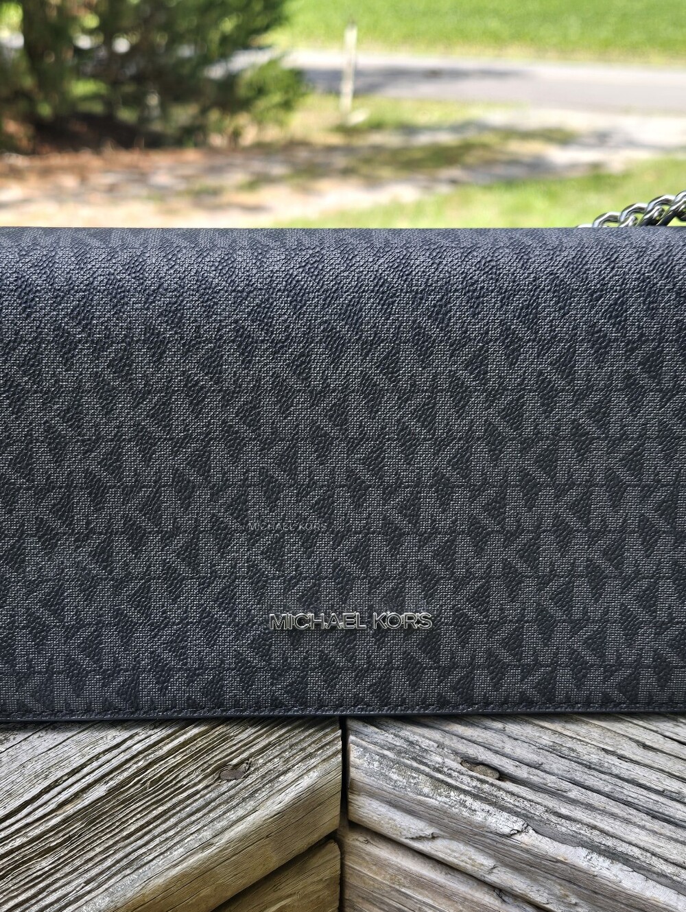 NWT Michael Kors Black Signature Crossbody Bag - Picture 1 of 7